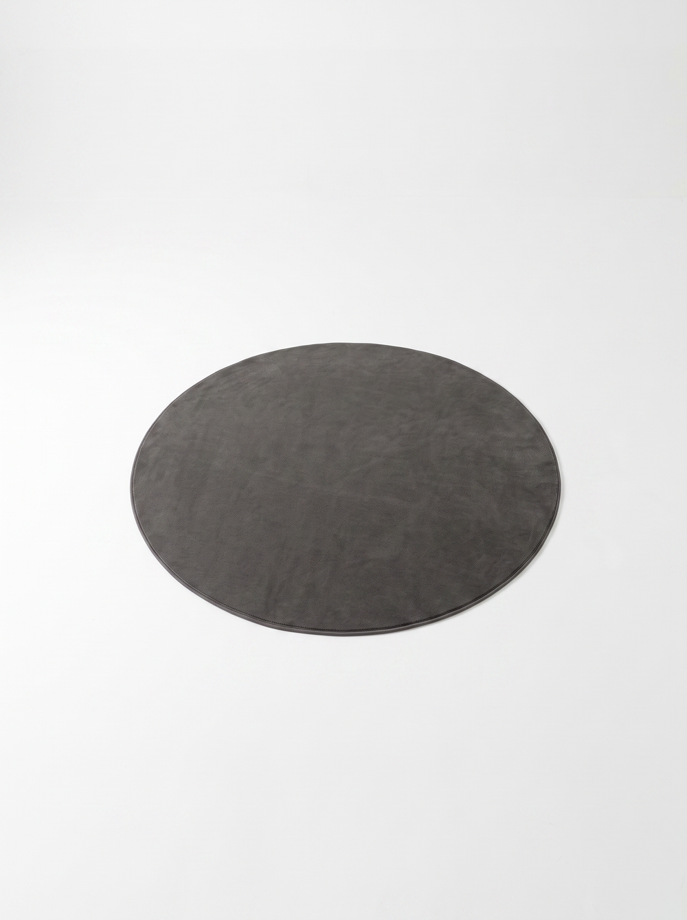 Coral Velvet Living Room Rug - Charcoal - 160cm diametre