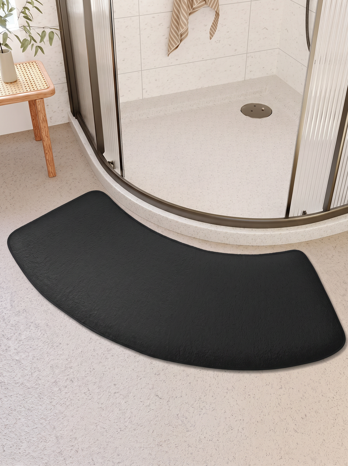 Curved Door Bath Mat - Black - 40x100cm